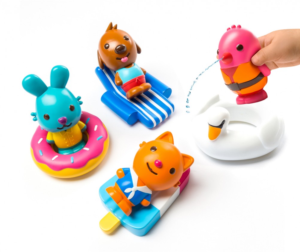 How to clean bath toys